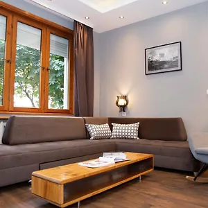 3-bedroom - Urban Art Gallery - Free Parking! Apartamento
